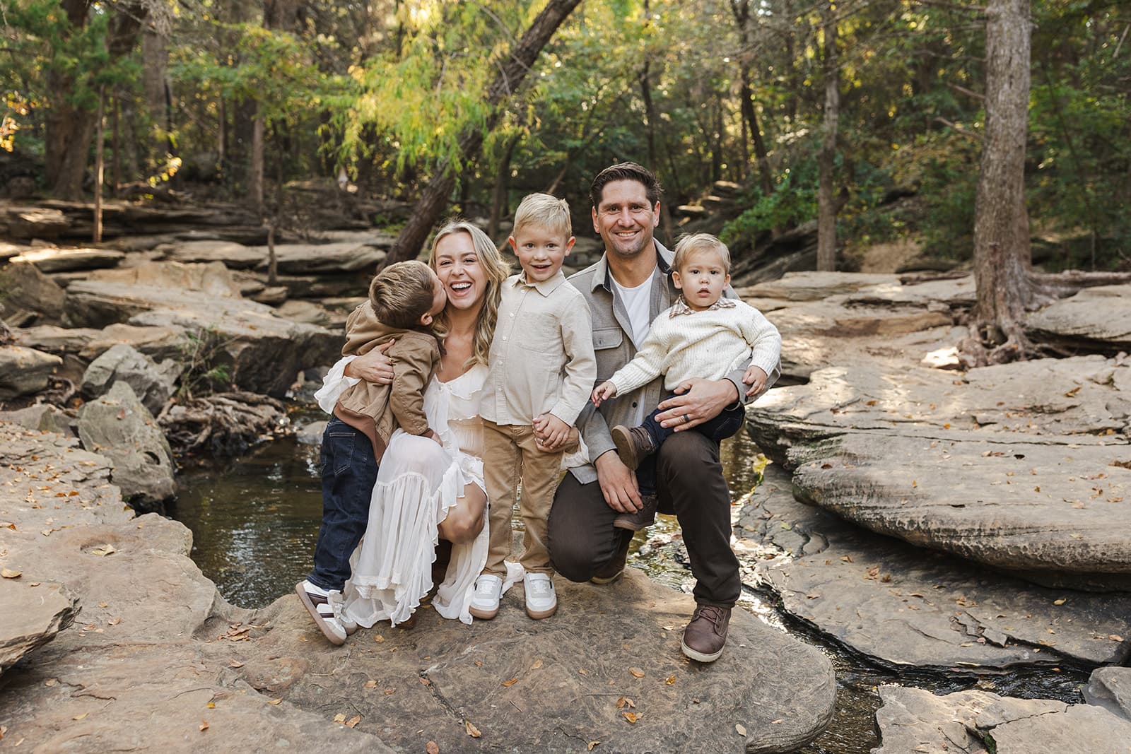 Dallas mini session photography showcasing beautiful family portraits - Image 017