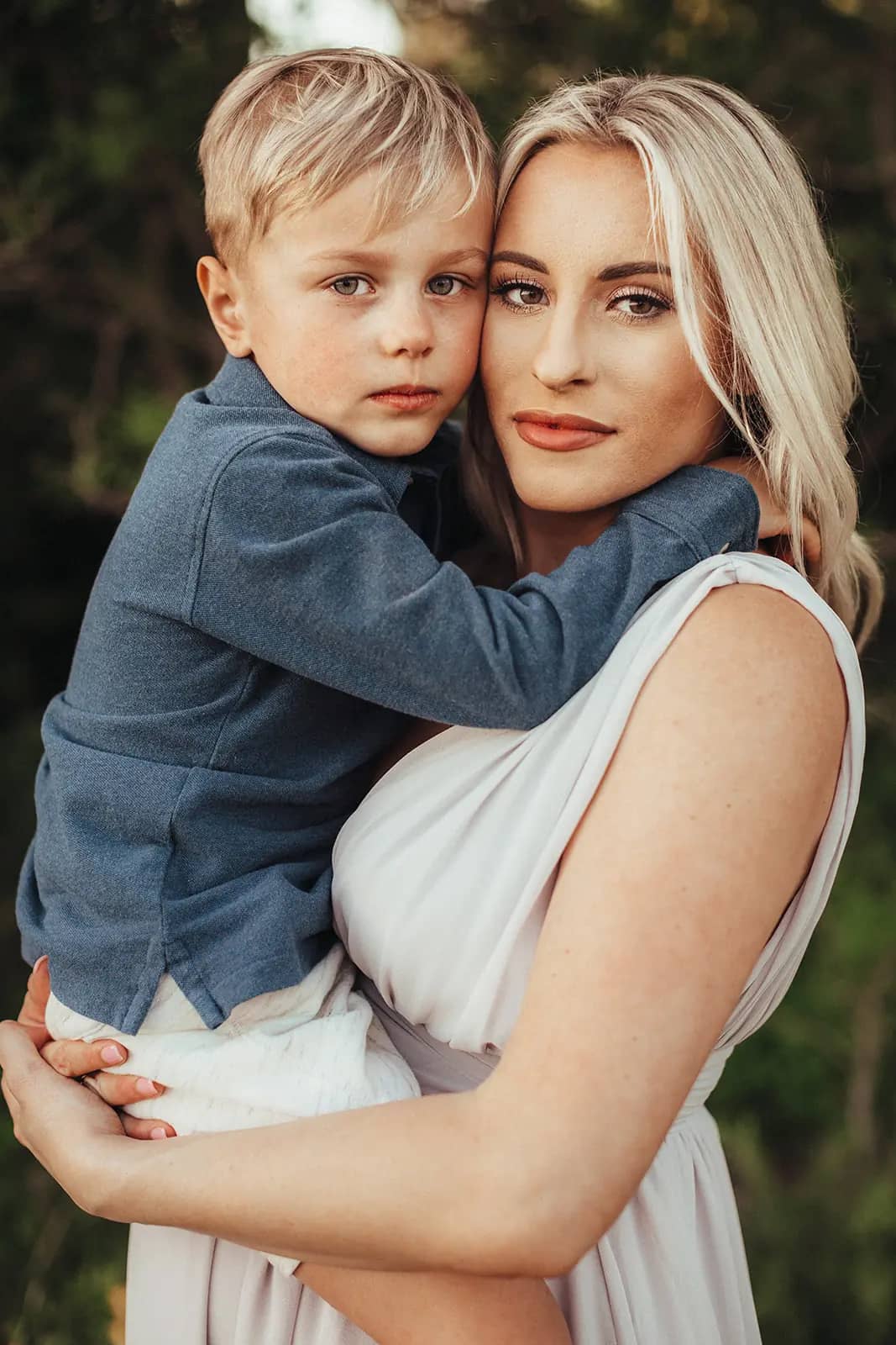 Flower Mound family photographer capturing joyful family moments